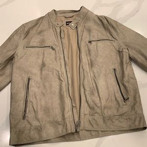 Michael Kors men’s bomber jacket. Size: large